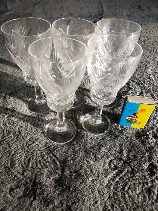 Фужери хрустальні продам