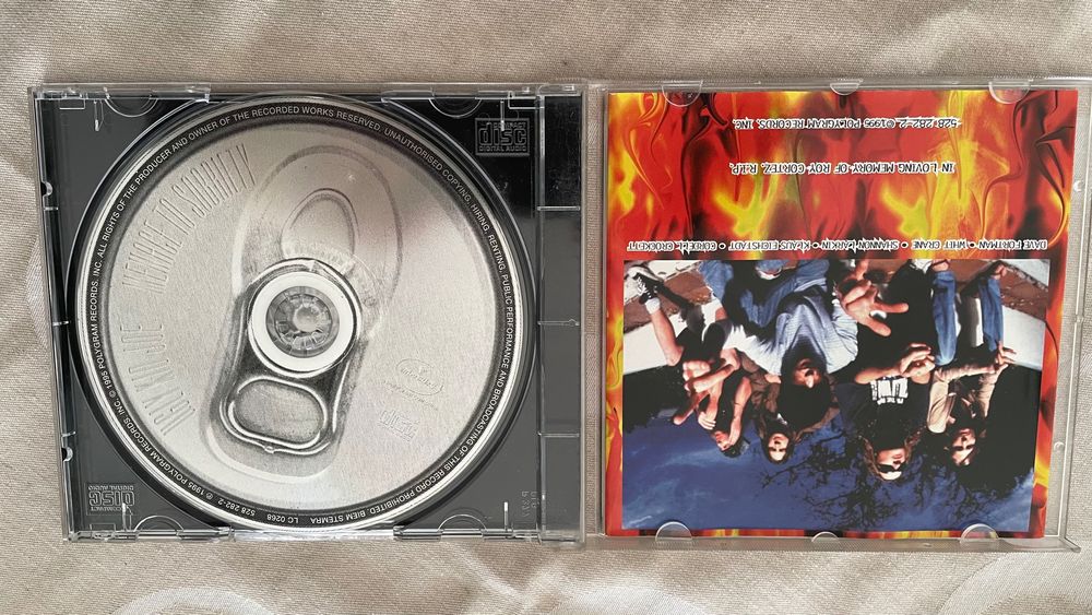 Ugly Kid Joe – Menace To Sobriety - cd