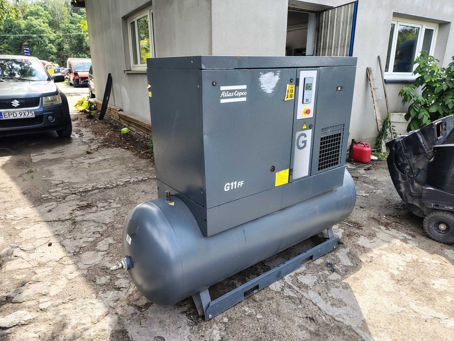 Sprężarka Kompresor śrubowa ATLAS COPCO G11FF z osuszaczem 11kW