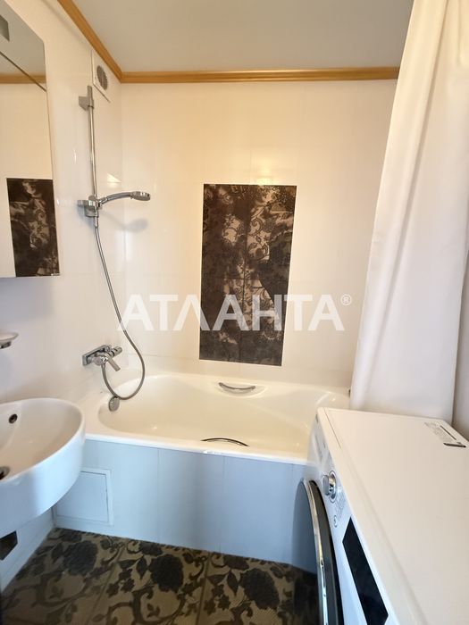 Оренда трикімнатна квартира Дарниця