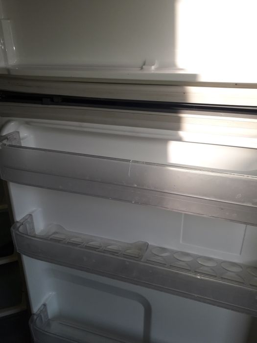 Продам холодильник Samsung