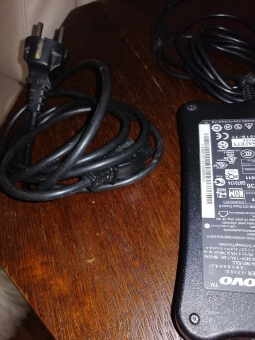 Zasilacz + kabel Lenovo