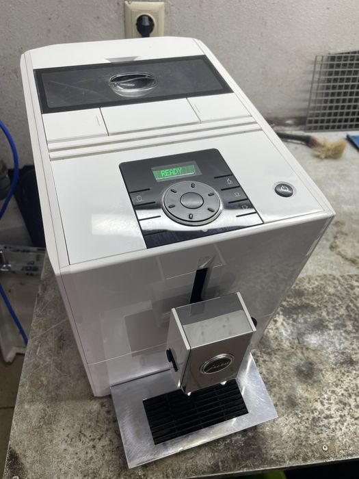 Кавомашина Jura Impressa A7 Piano White