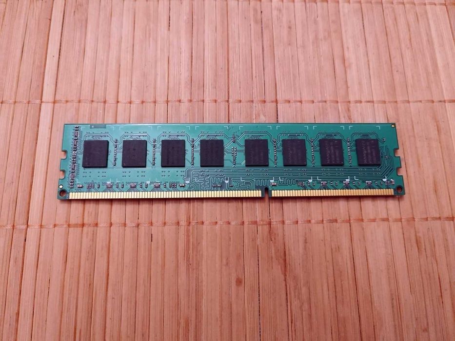 DDR3 AMD 4GB OnLy For AMD 10600