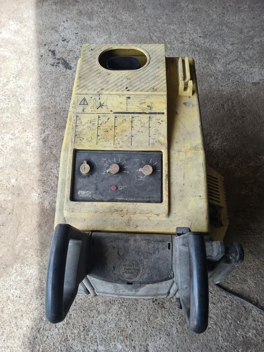 Myjka karcher HDS697CI