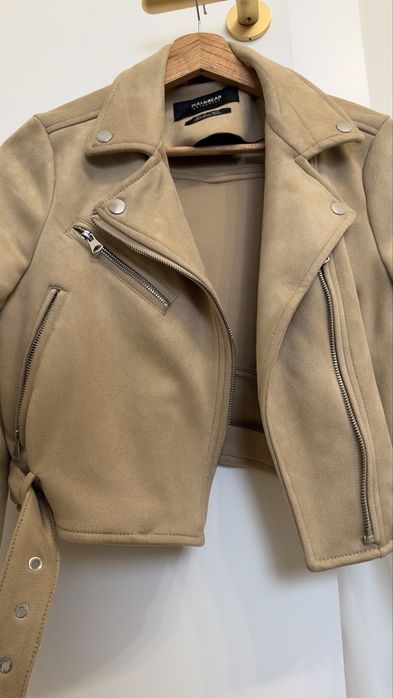 Beżowa kurtka Pull&Bear S