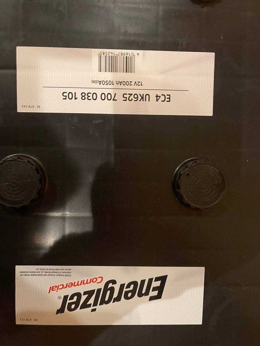 Акумулятор Energizer 200Ah 12v L Commercial 700 038 105