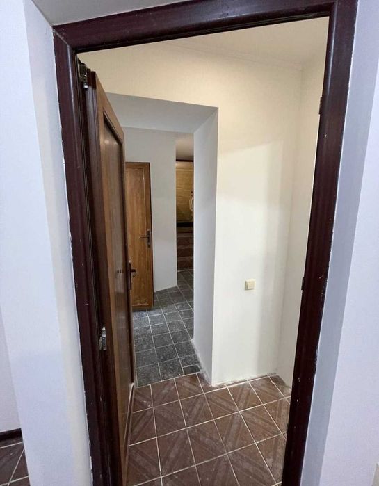 Продаж комерційного приміщення на Ближньому Замості