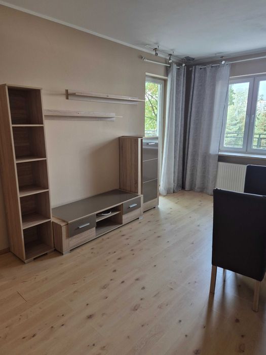 Do wynajęcia – kawalerka z dużym tarasem