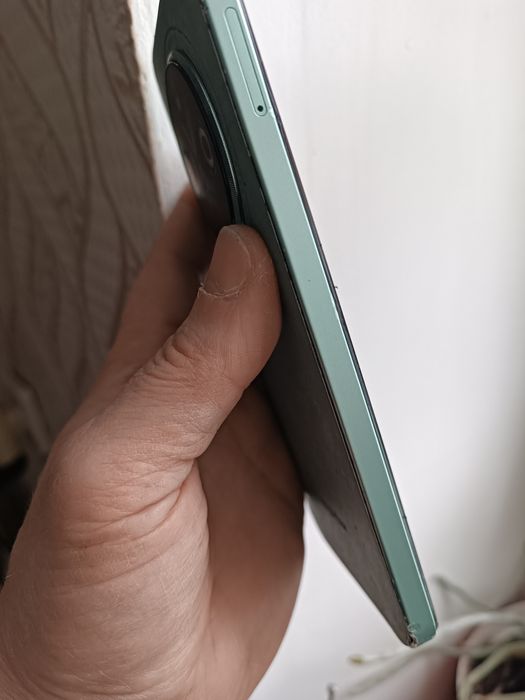 Tecno Spark 30C  4+2/128Gb NFC