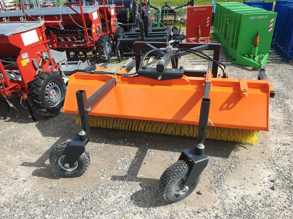 Zamiatarka do tura ciągnika ładowarki wózka METAL-TECHNIK szczotka