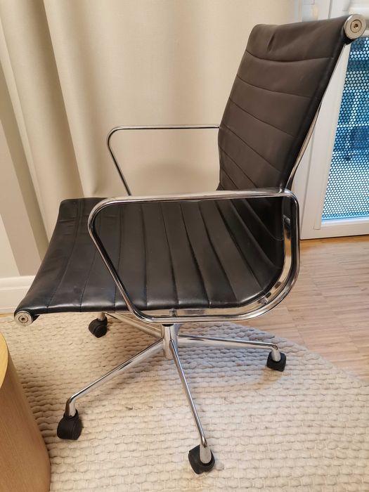 Fotel replika Vitra/ Nowy 2799zł