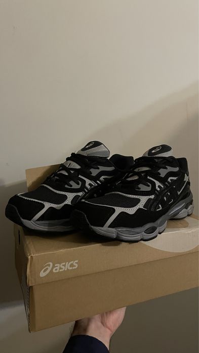 Asics Gel NYC Pretos | Tamanho 40