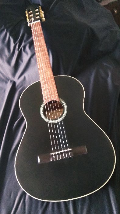 excelente guitarra IBERICA 3N black satin (artesanal) grupo APC