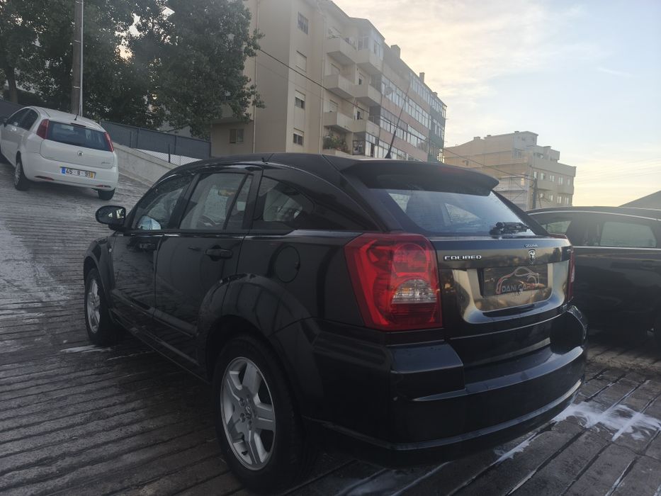Dodge Caliber — fotografia 4