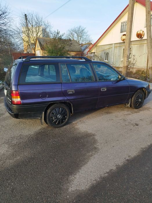 Opel Astra F 1,7 td (isuzu) .