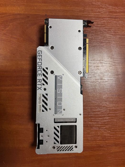 Відеокарта GIGABYTE GeForce RTX 3090 VISION 24 GB GDDR6X 384 bit