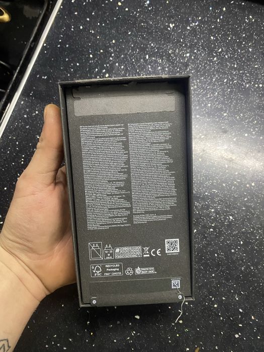 Samsung galaxy S25 nowy!