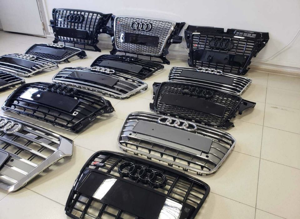 Решетка радиатора Audi Ауди Q5 Q7 Q8 Q3 А1 A6 А3 A4 А5 A7 А8 на все