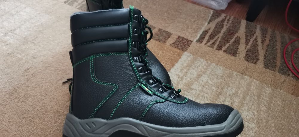 Buty robocze zimowe NOWE r. 43