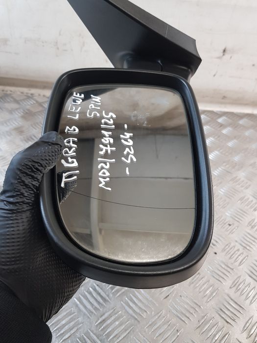 Lusterko Lewe 5Pin Opel Tigra B 06R- Europa K: Z2Hu
