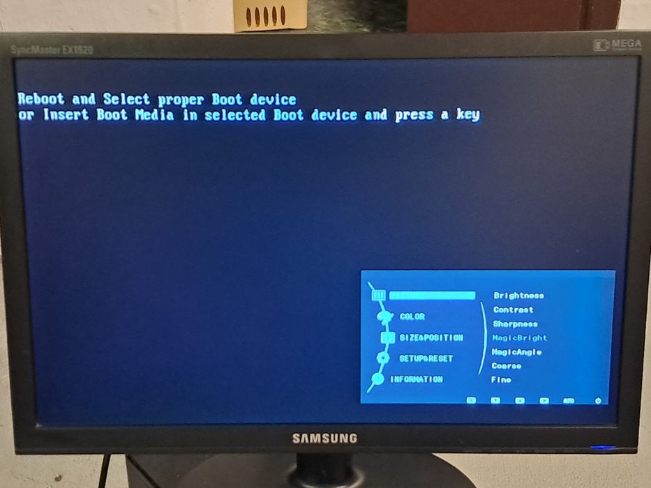 Samsung EX1920W DVI VGA