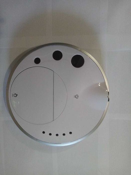 Робот пылесос (моющий)