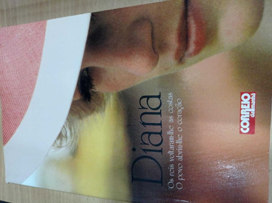 vendo livro Diana