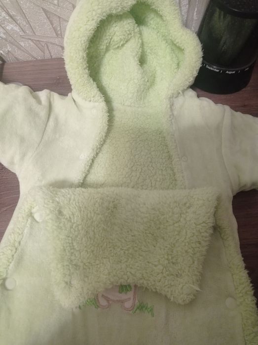 Комбинезон весенний для девочки