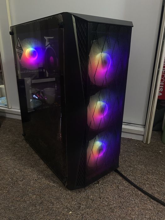 Gamingowy Komputer/PC idealny na prezent