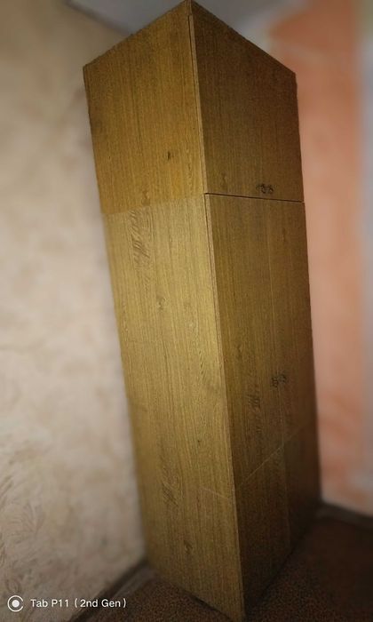 Шкаф у гарному стані