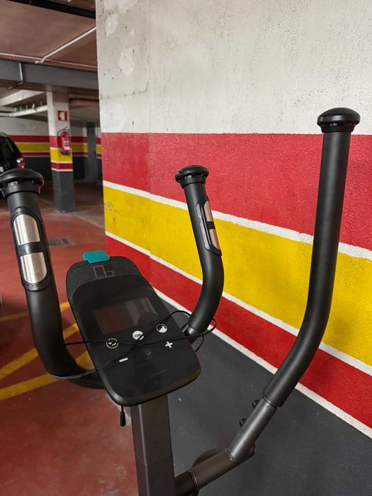 Bicicleta Eliptica Domyos 120