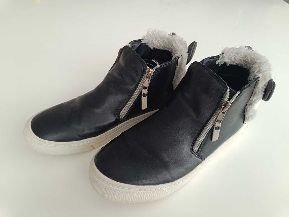 Buty za kostkę trampki z uszami królika Reserved  Czarny damskie 37