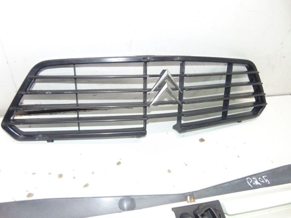 Citroen Dyane/Peugeot 205 grelha