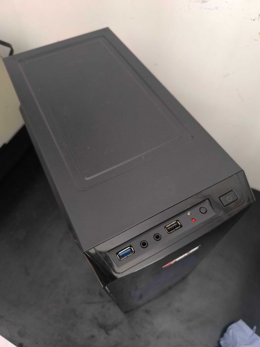 Caixa PC ATX Asus c/Fonte447403773710182402