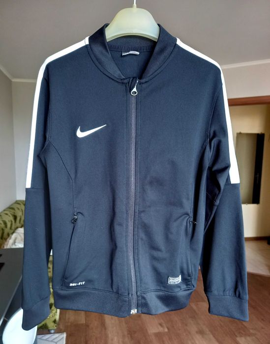 Оригінальна кофта nike dri fit p.146