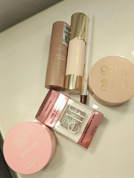 Super zestaw catrice daso e.l.f faceboom mbrush rare beauty