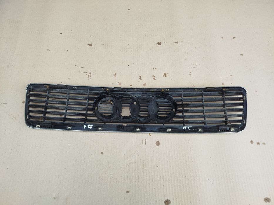 Решітка VW T4 Vento Audi 80 B4 решотка Фольксваген т4 венто ауді 80