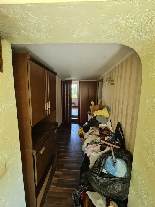 Продам будинок, Русанівські сади, вул. 3-тя Садова, чудовий стан, все залишається в будинку .