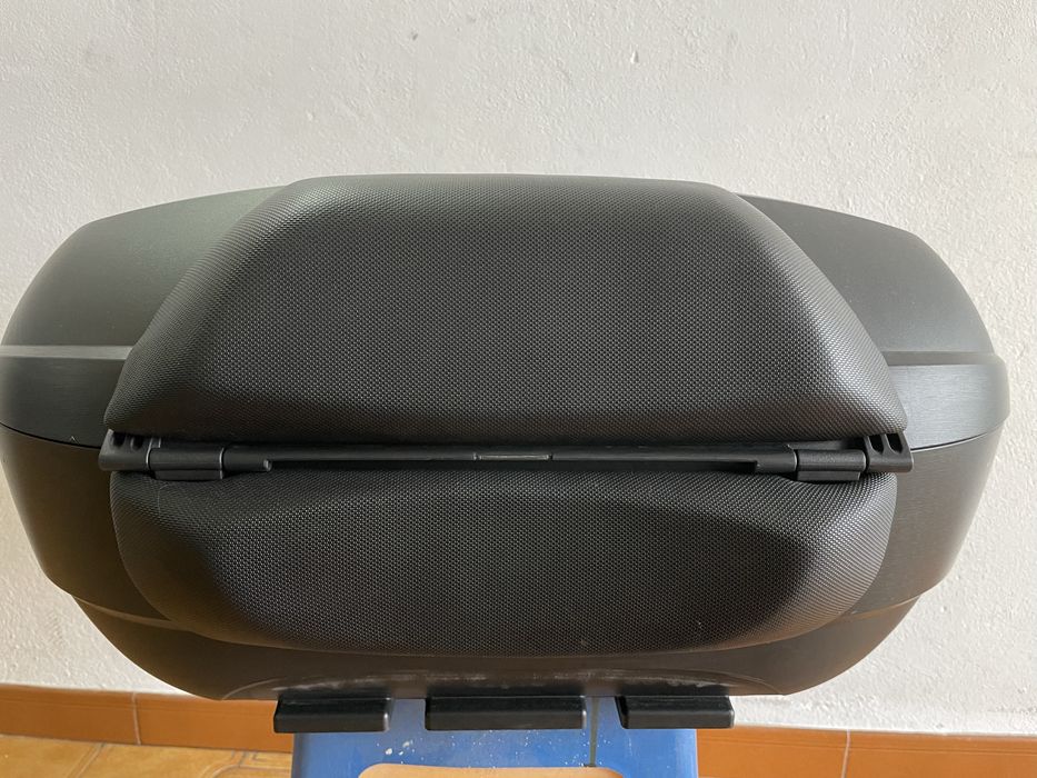 Top case Honda Shad