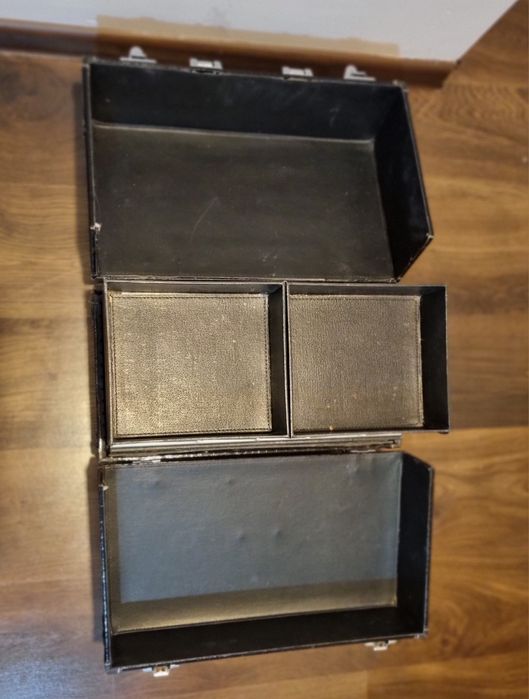 Kufer  kosmetyczny Inglot