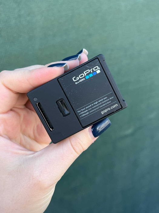 Екшн-камера GoPro Hero 3 з двома акумуляторами