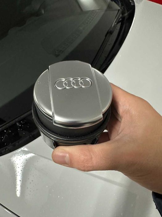 Audi - Cinzeiro de suporte de copo genuíno
