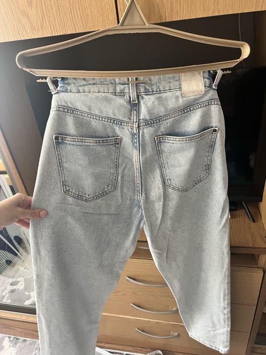 Широкі джинси zara