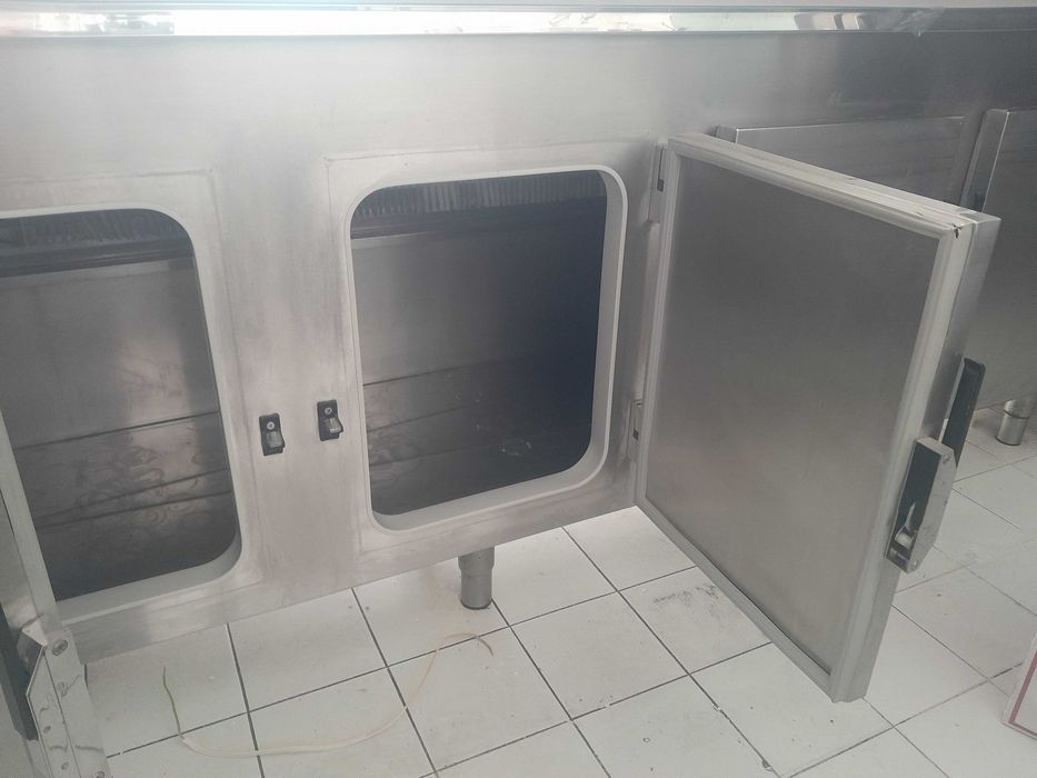 VITRINE FRIGORIFICA 2.50 cm. estado nova
