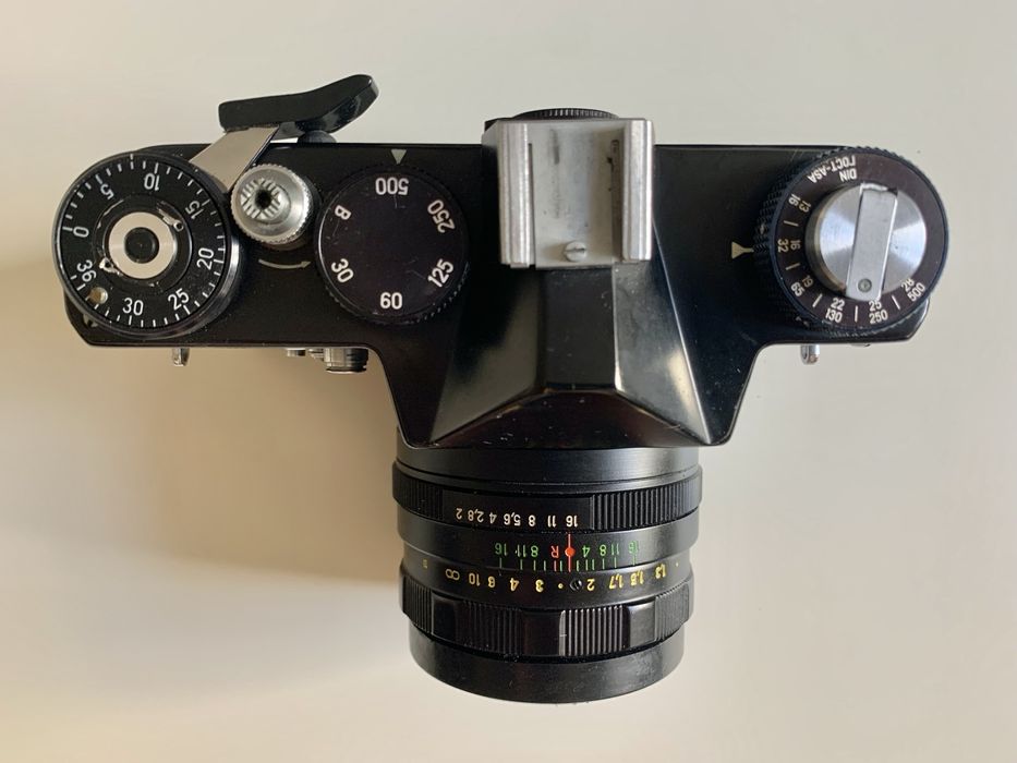 Фотоапарат ZENIT TTL + фотоспалах