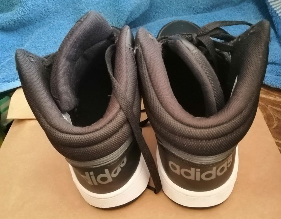 Sprzedam sneakersy 40