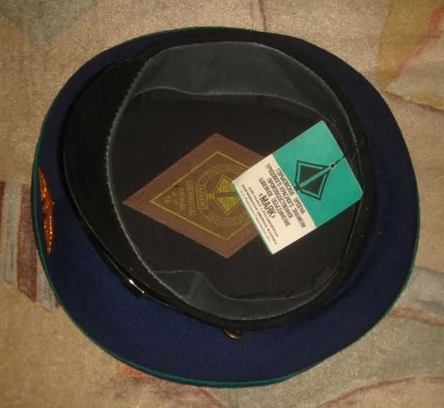 Фуражка железнодорожника