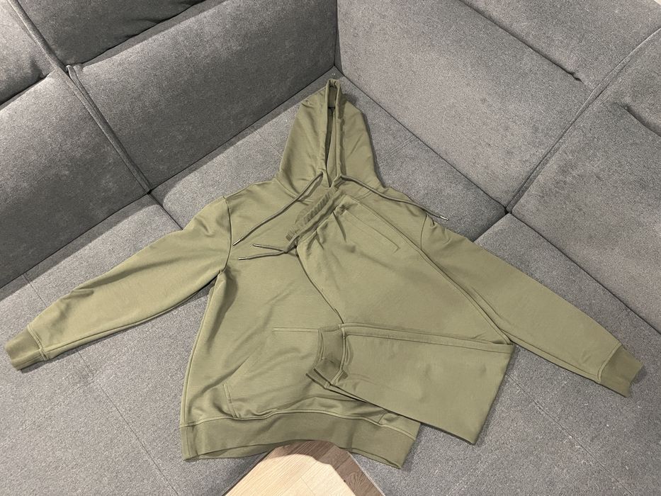 Продам спортивний костюм Staff