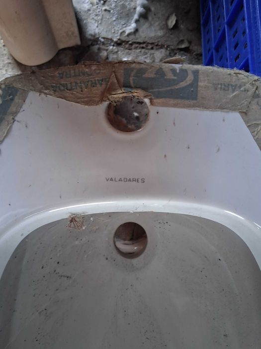 Bidé marca valadares